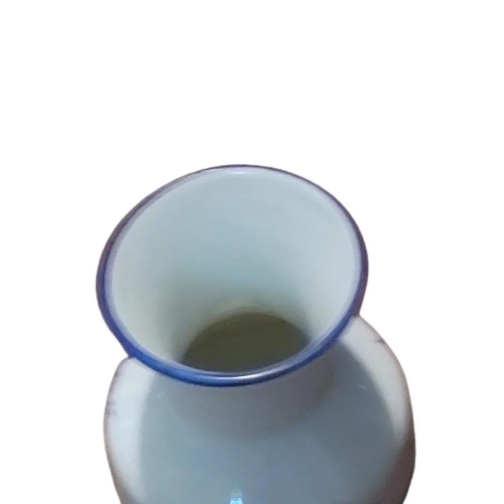 Porcelana schmidt brazil By Leart Bud Vase white blue small